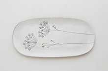 Load image into Gallery viewer, Earthenware Summer Platter - White Dill
