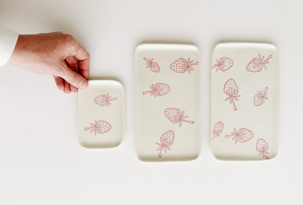 Porcelain Catch All Trays - Strawberry