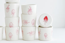 Load image into Gallery viewer, Porcelain Berry Cups
