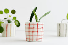Load image into Gallery viewer, Porcelain Watercolor Cache Pots
