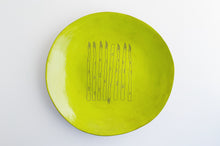 Load image into Gallery viewer, Earthenware Large Round Asparagus Platter
