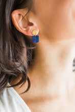 Load image into Gallery viewer, Mini Link Earrings

